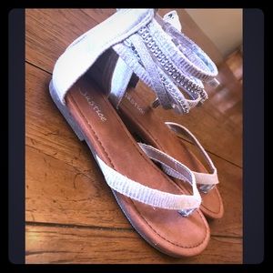 Cute Girls sandals w/ layered ankle straps sz. 1